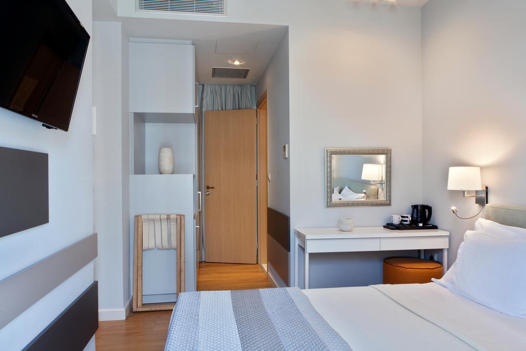 Phidias Piraeus Hotel Room photo